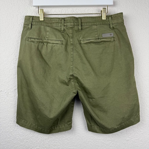 AG Adriano Goldschmied Mens Wanderer Olive Green Slim Trouser Shorts 33R - Picture 3 of 14